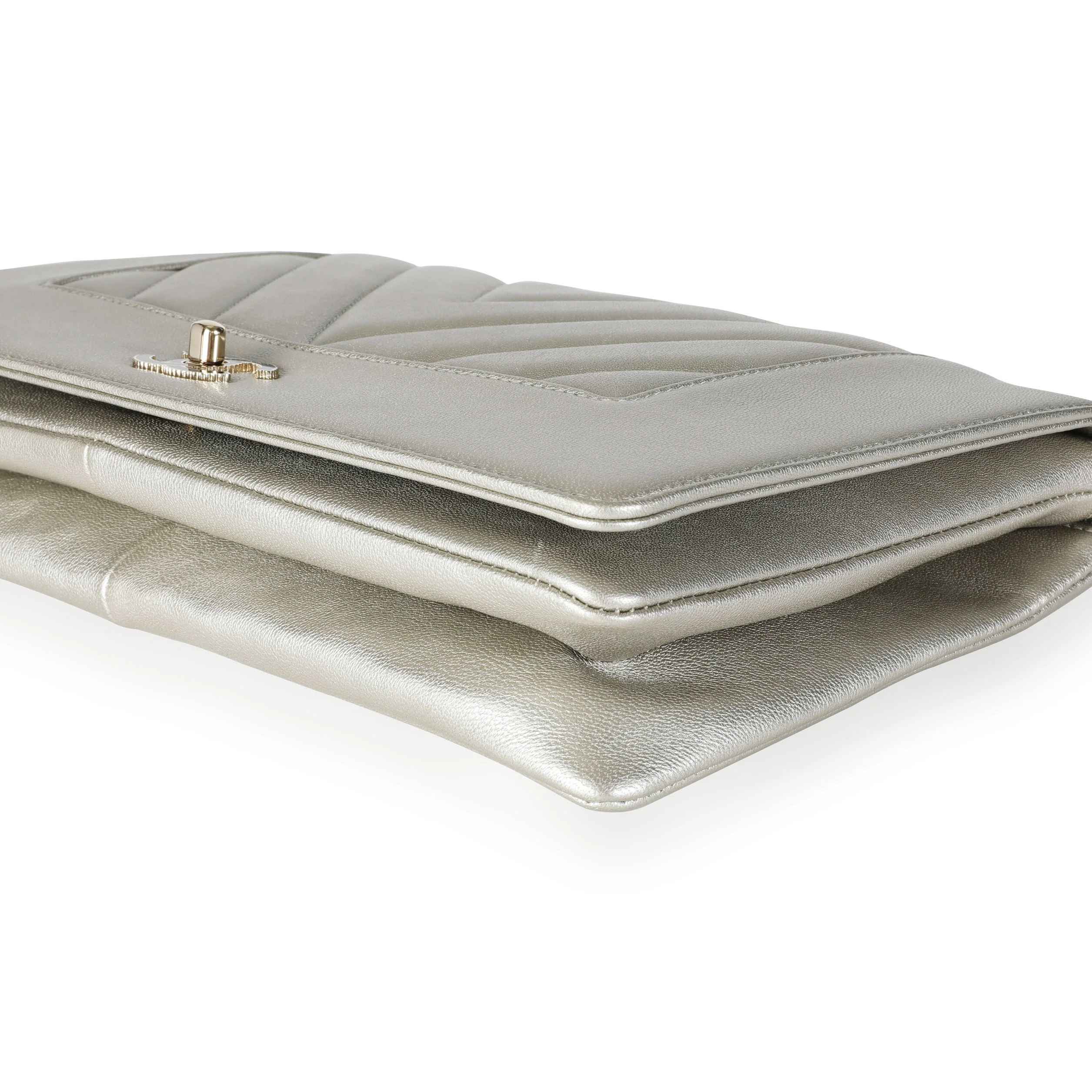 Chanel Gold Chevron Quilted Sheepskin Mademoiselle Vintage Clutch - Image 6