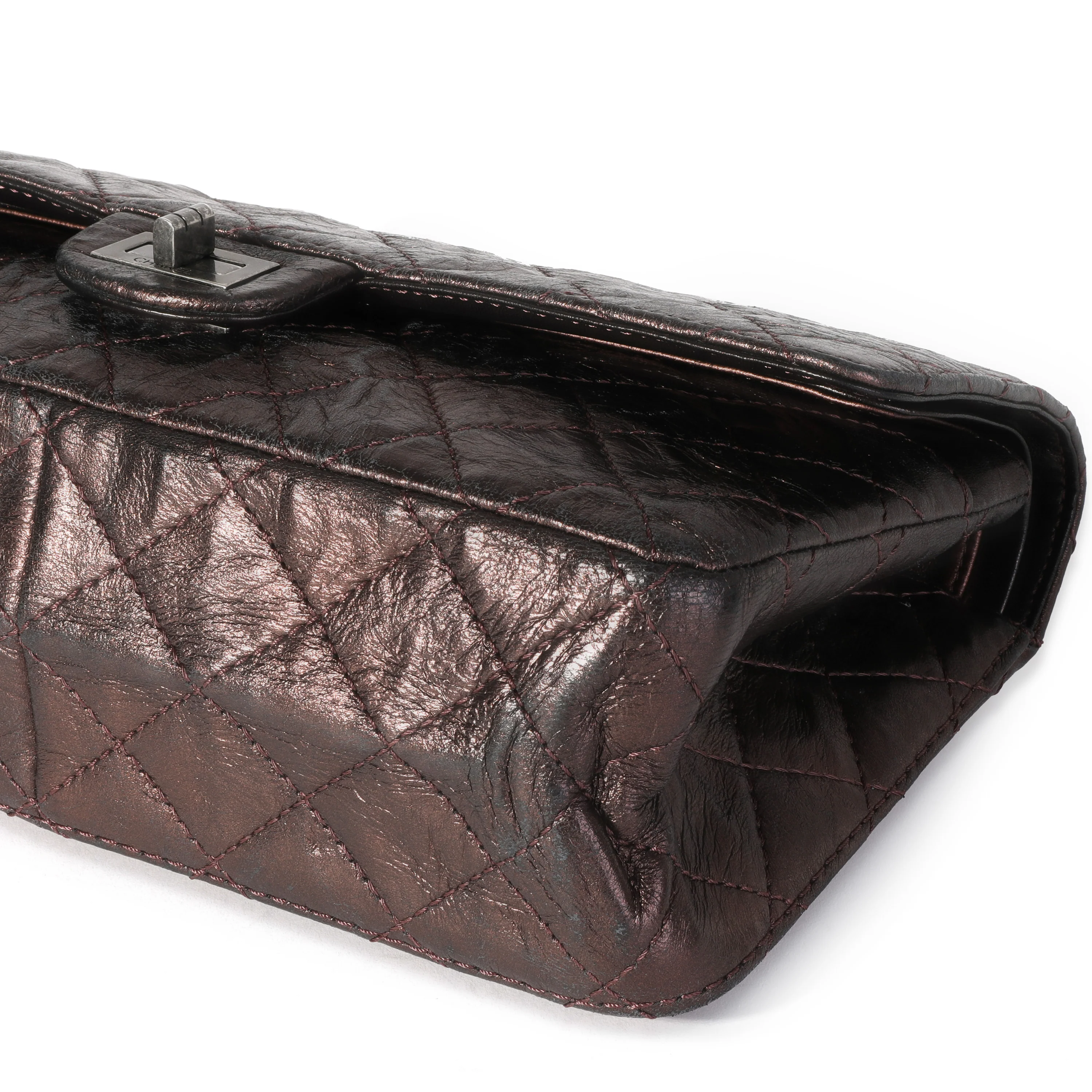 Bronze Metallic Quilted 2.55 Reissue 226 Bag - Image 5
