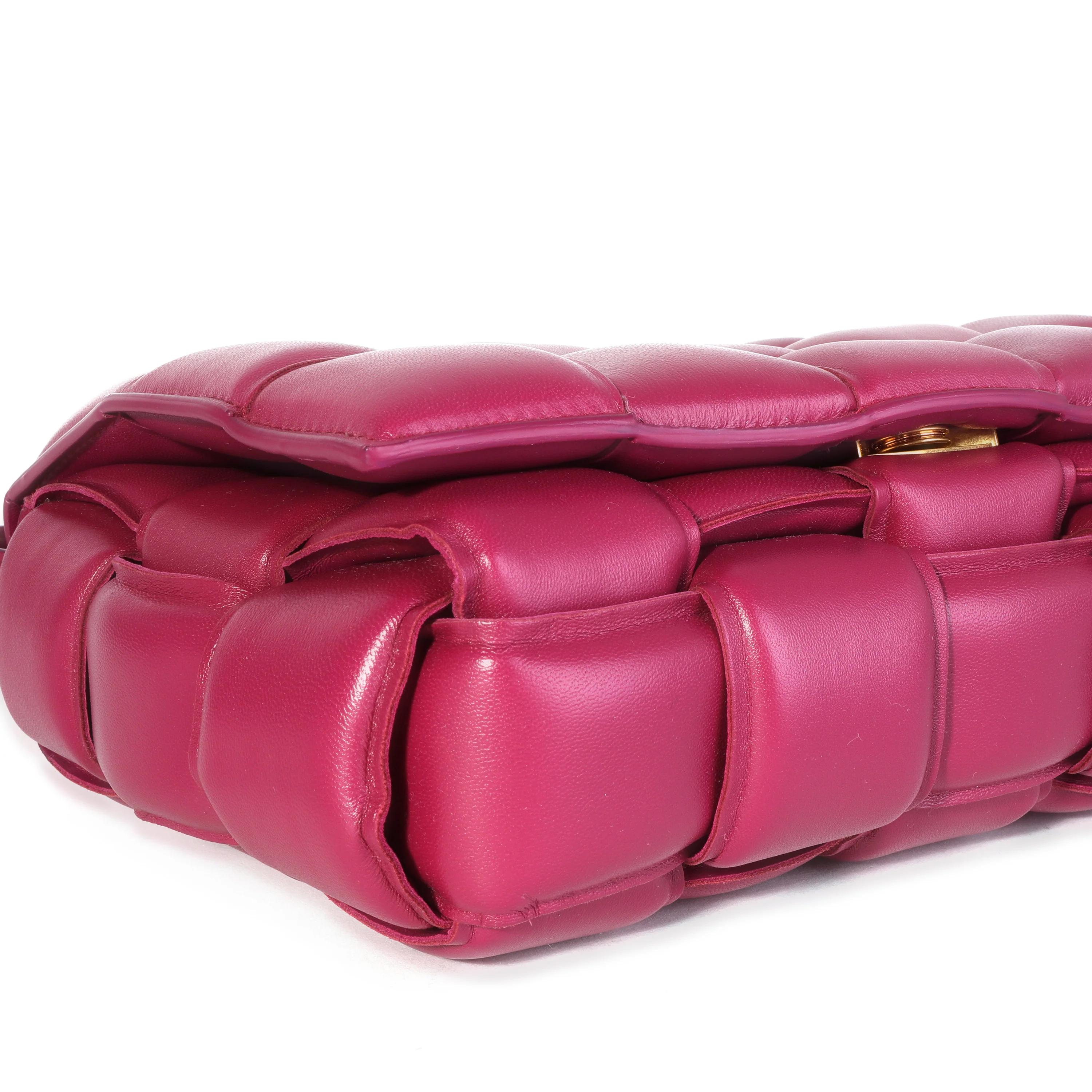 Bottega Veneta Cinnabar Maxi Intrecciato Lambskin Padded Cassette Bag - Image 4