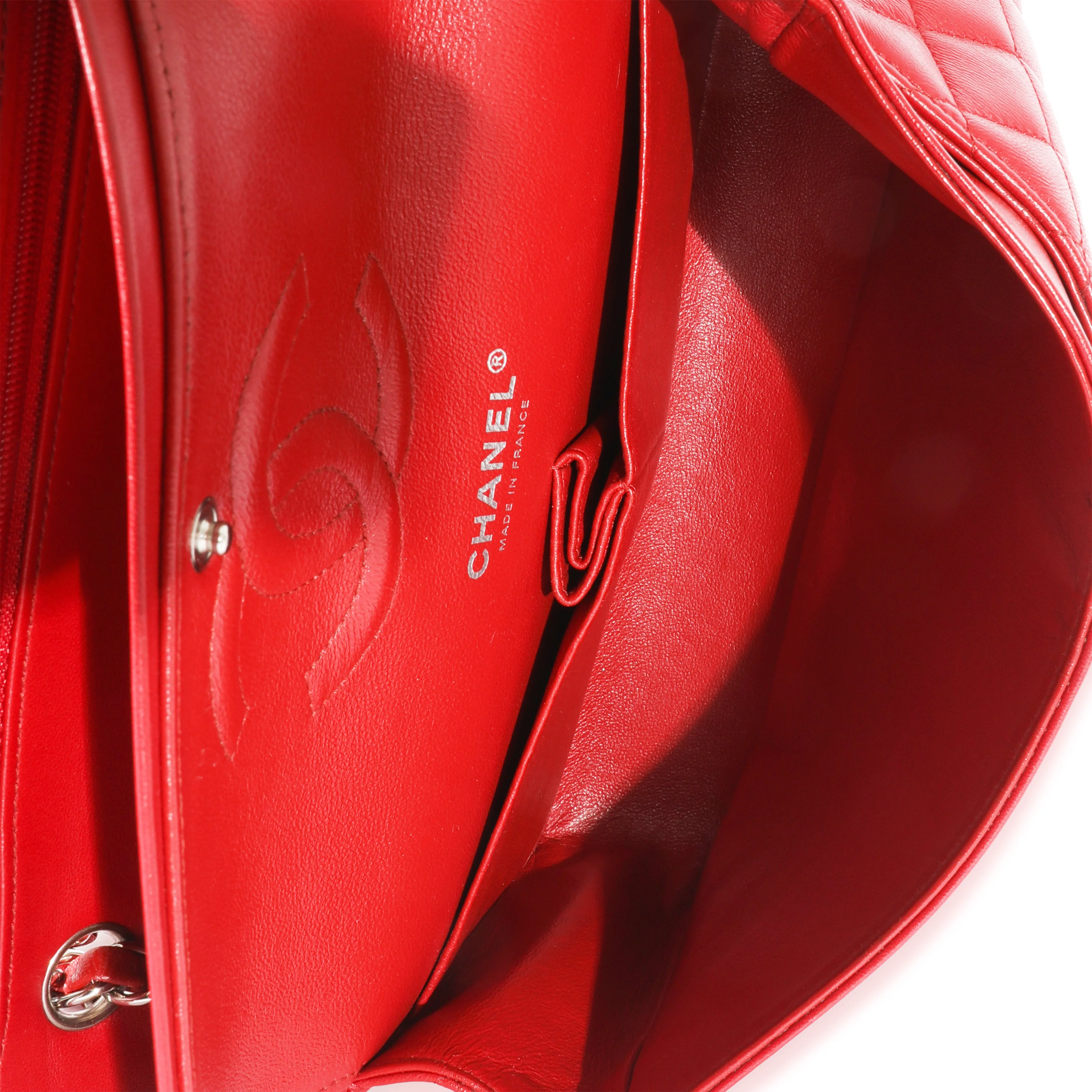Red Quilted Lambskin Medium Classic Double Flap Bag - Image 8