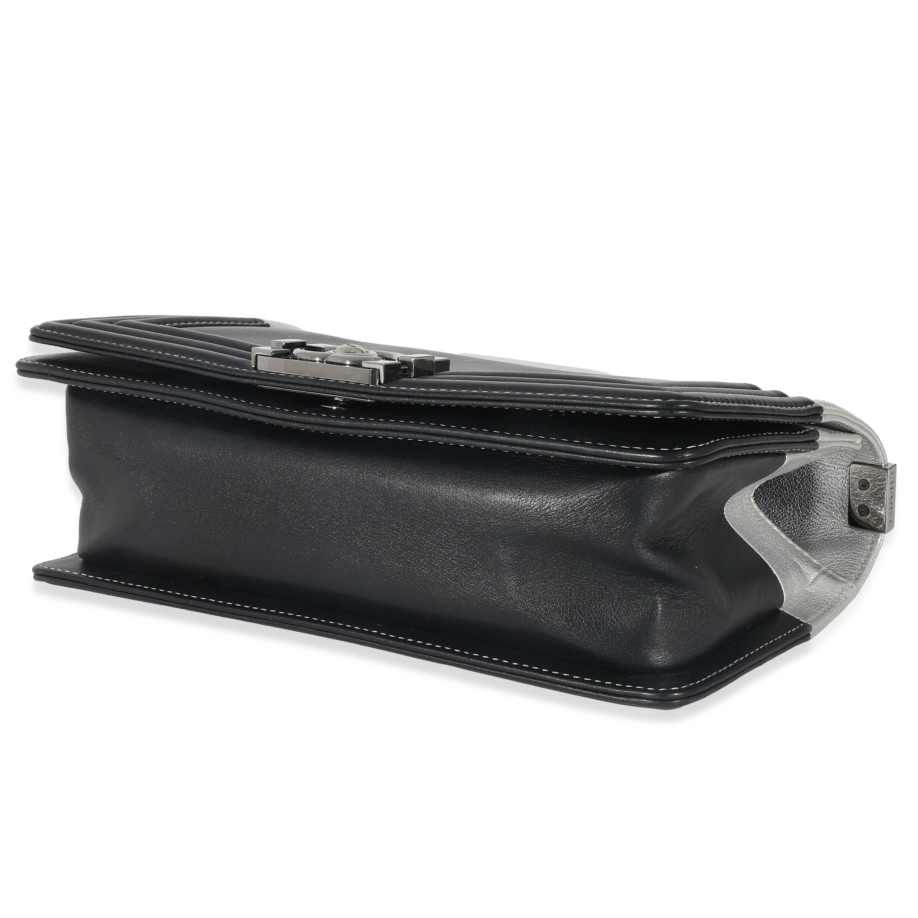 Chanel Black & Metallic Silver Leather Medium Boy Bag - Image 7