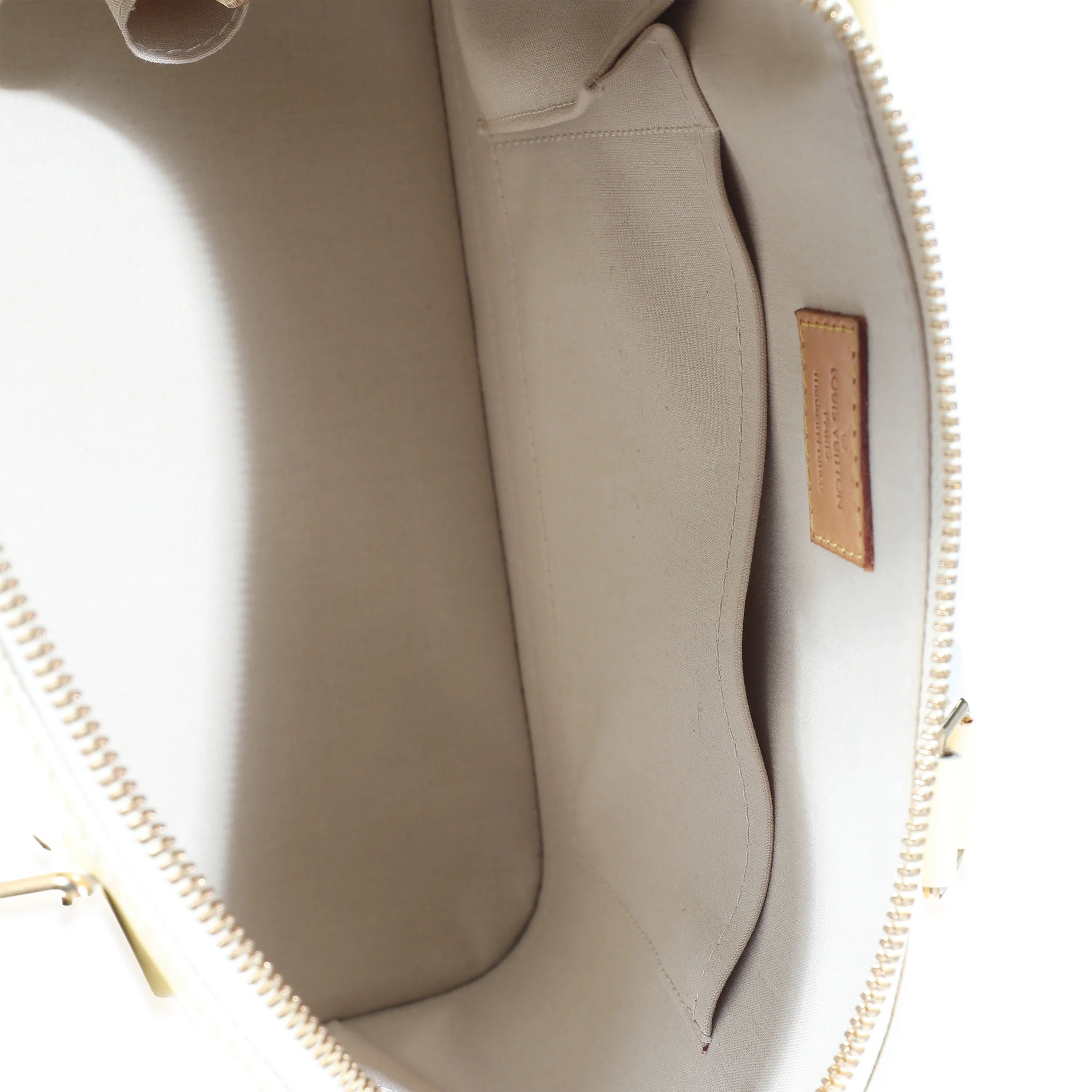 Louis Vuitton Blanc Corail Monogram Vernis Alma PM - Image 4