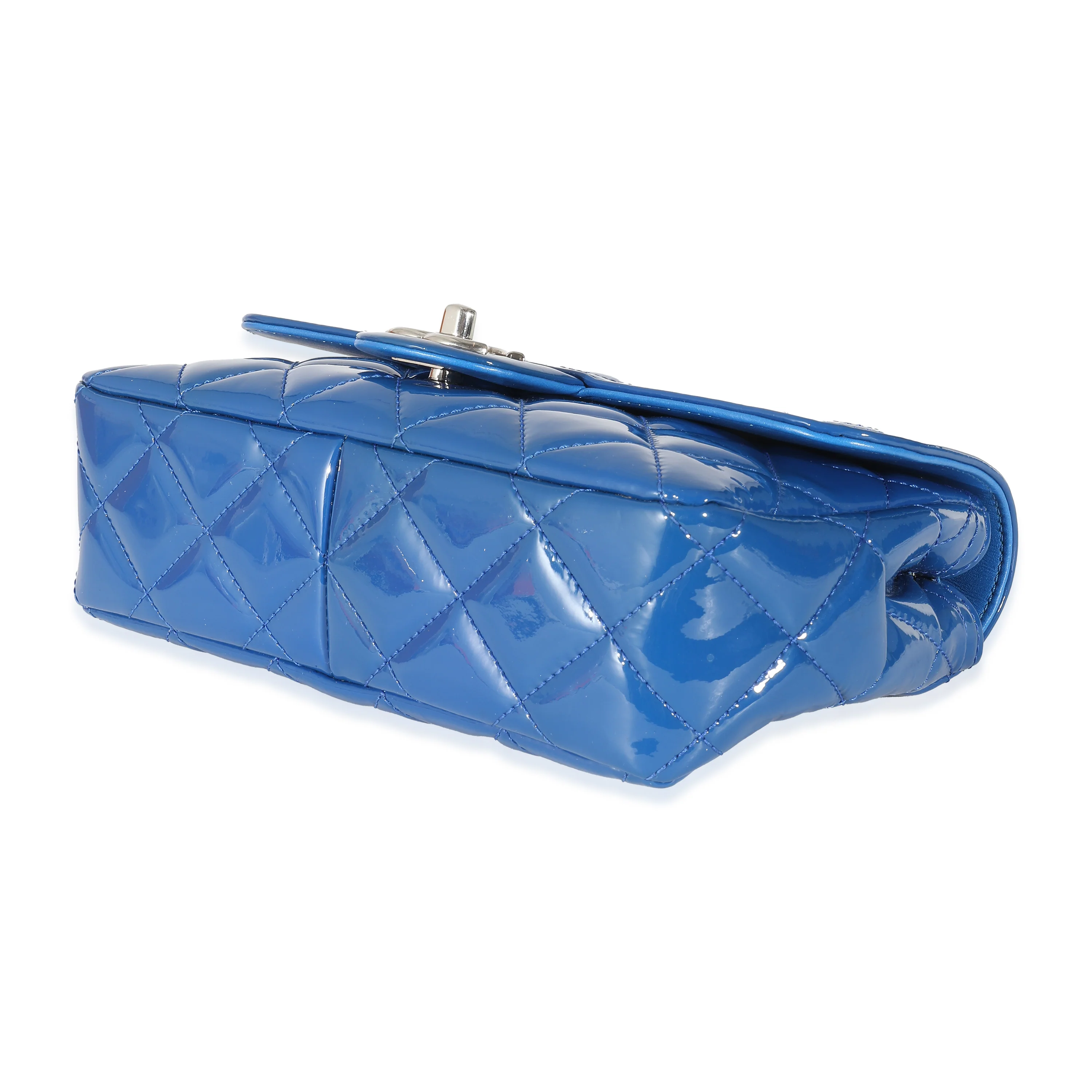 Chanel Blue Quilted Patent Medium Coco Shine Flap Bag - Image 5