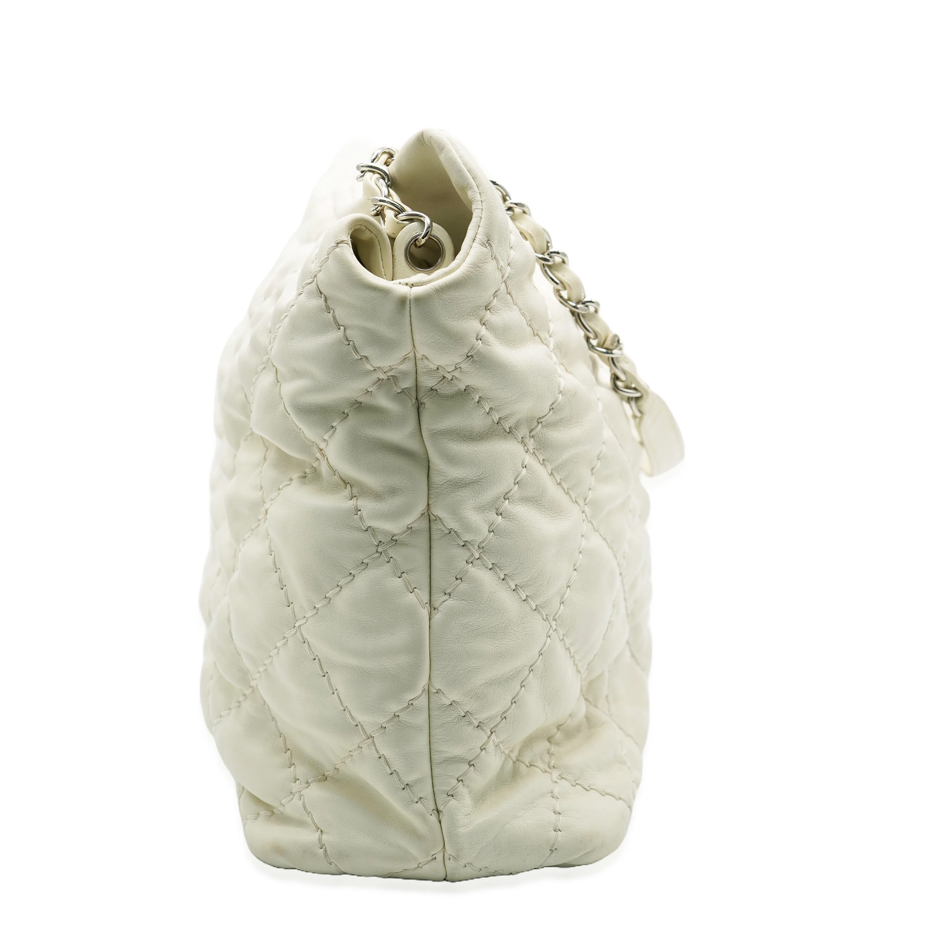 White Quilted Calfskin Ultimate Stitch Hobo - Image 3