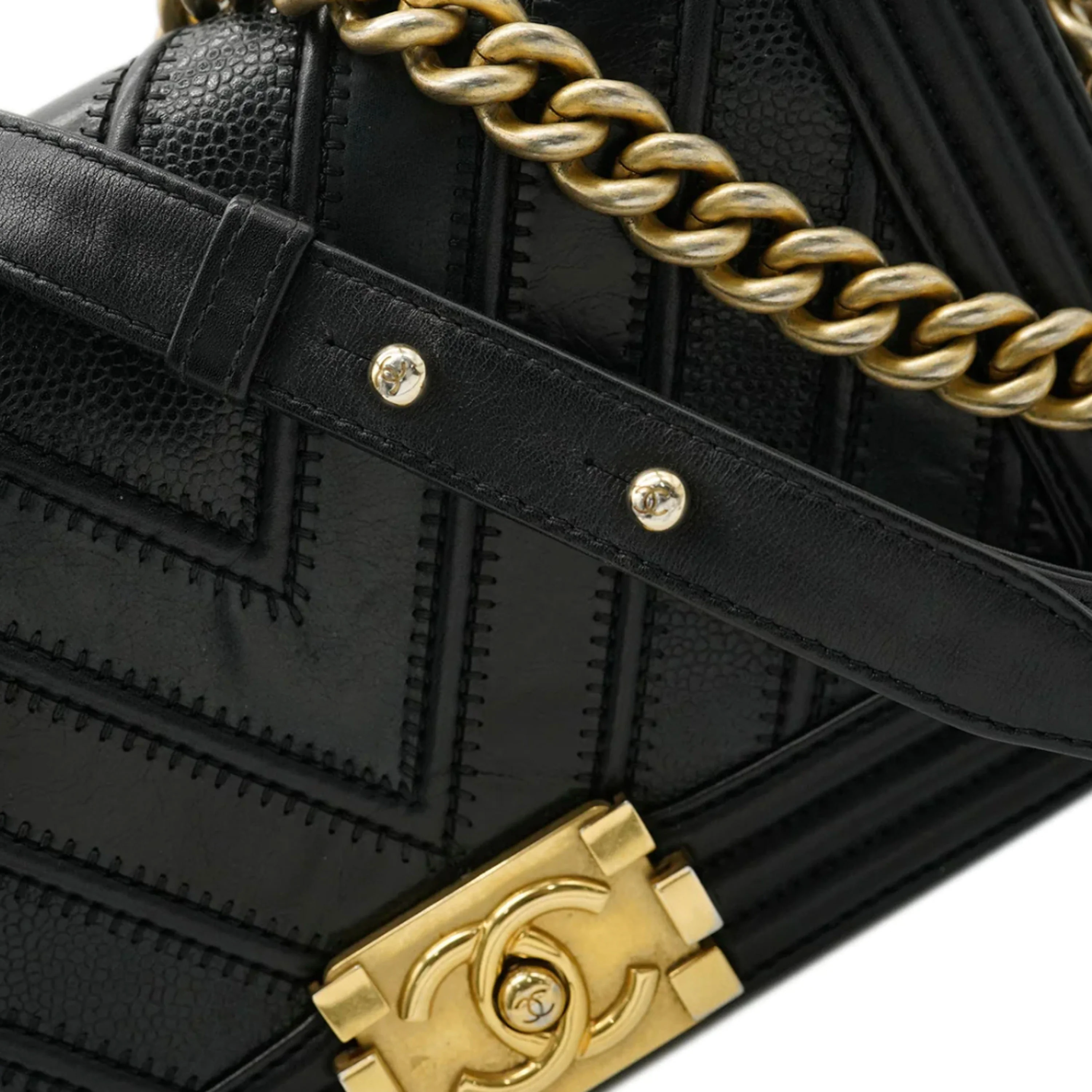Black Calfskin Caviar In The Mix Chevron Old Medium Boy Handbag - Image 10