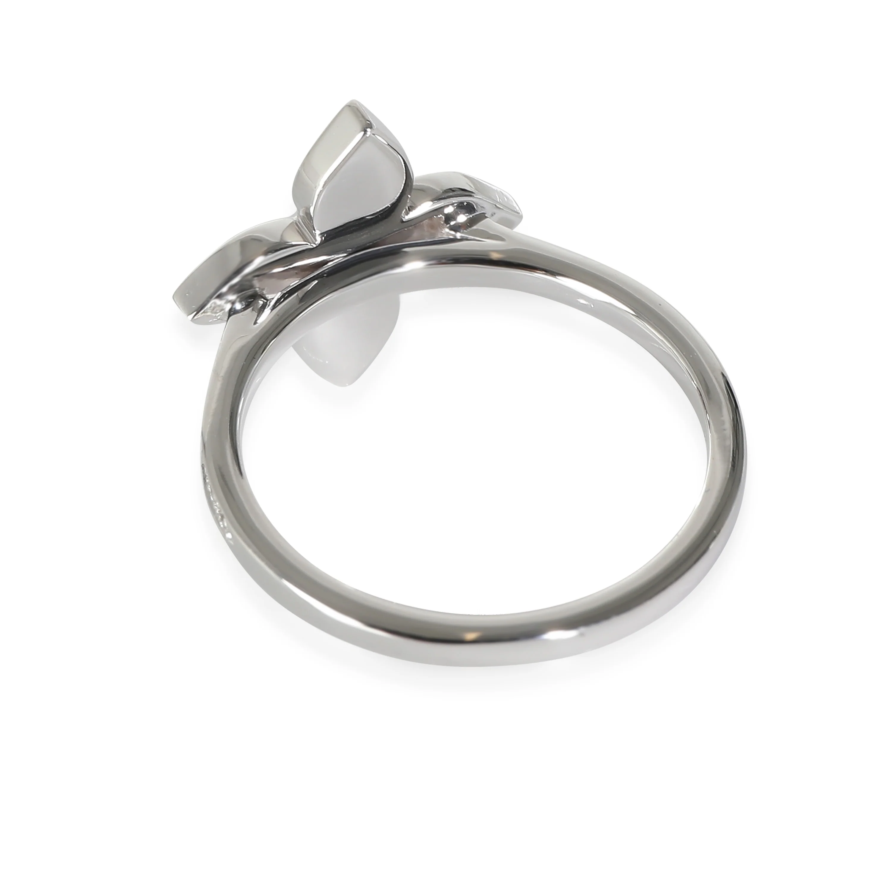 Star Blossom Ring in 18K White Gold 0.3 CTW - Image 3