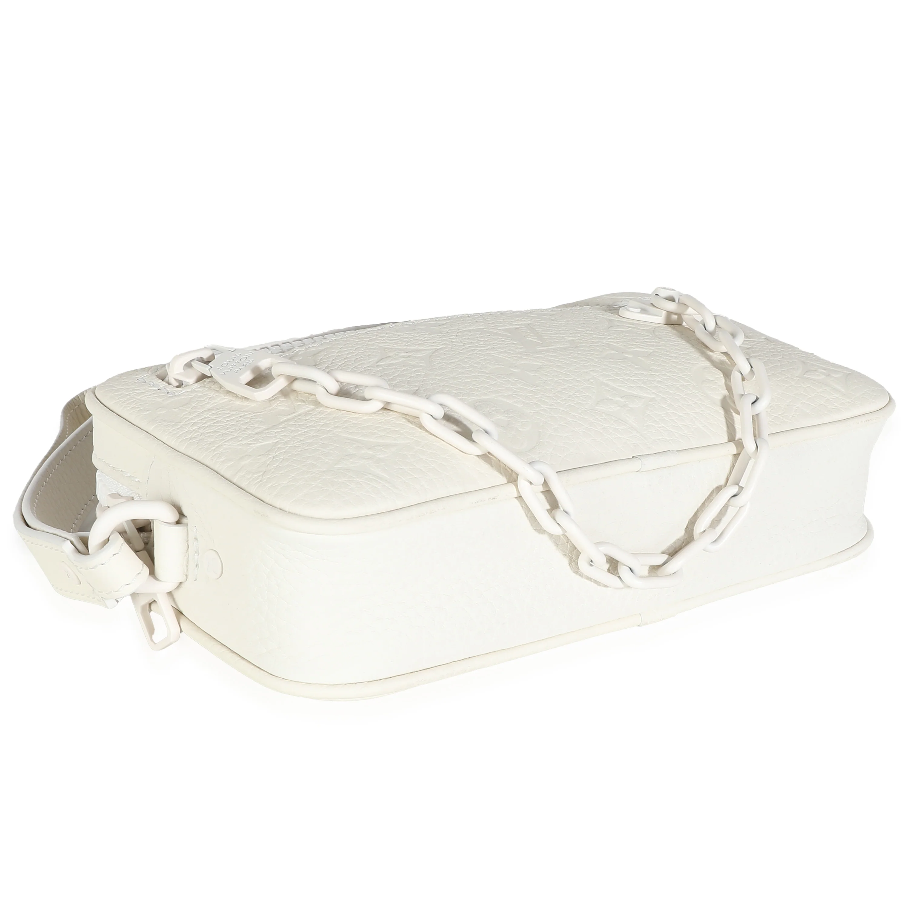 White Monogram Taurillon Pochette Volga - Image 6