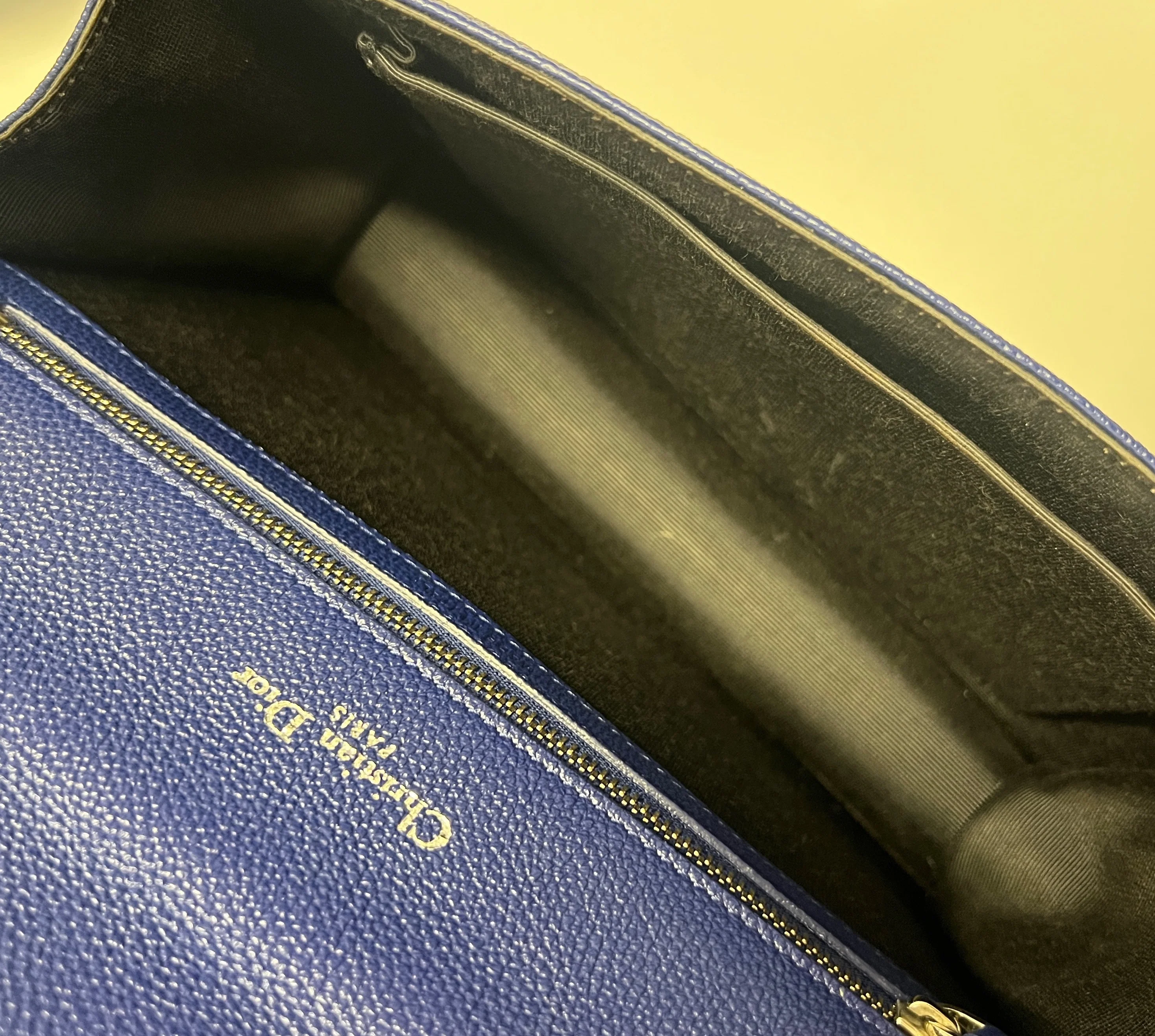 Navy Grained Calfskin Medium Diorama Flap Bag - Image 9