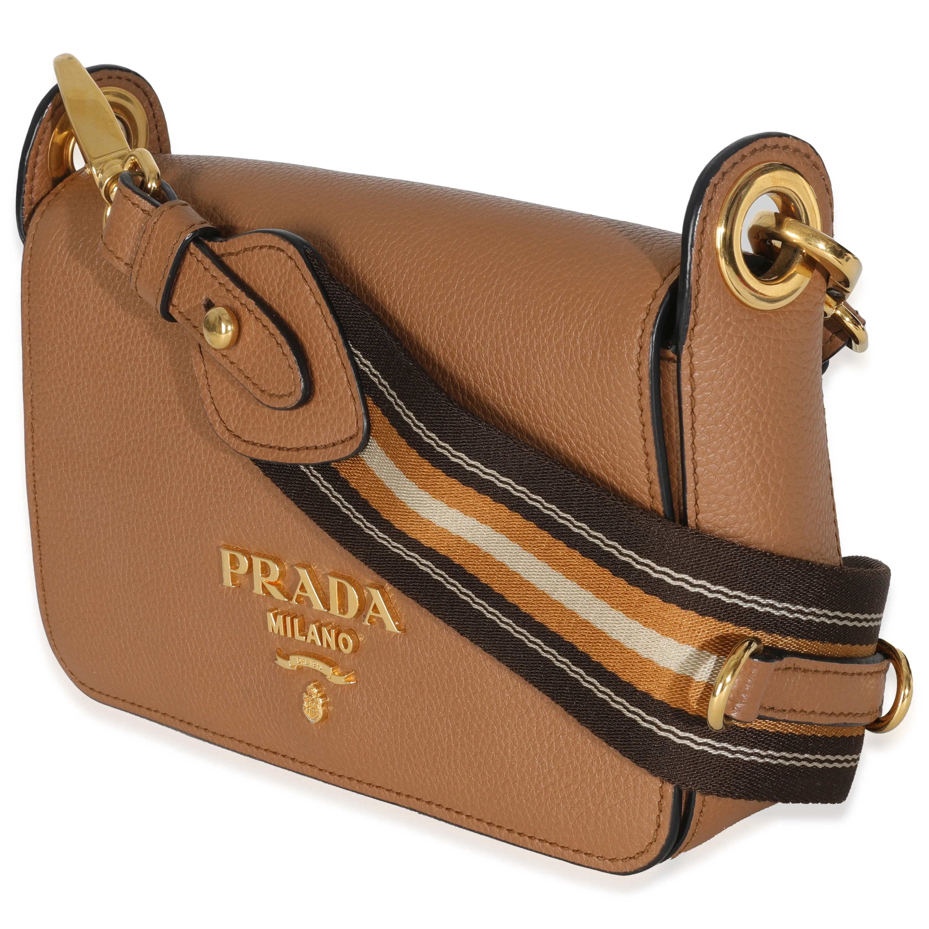 Caramel Vitello Daino Camera Crossbody - Image 2