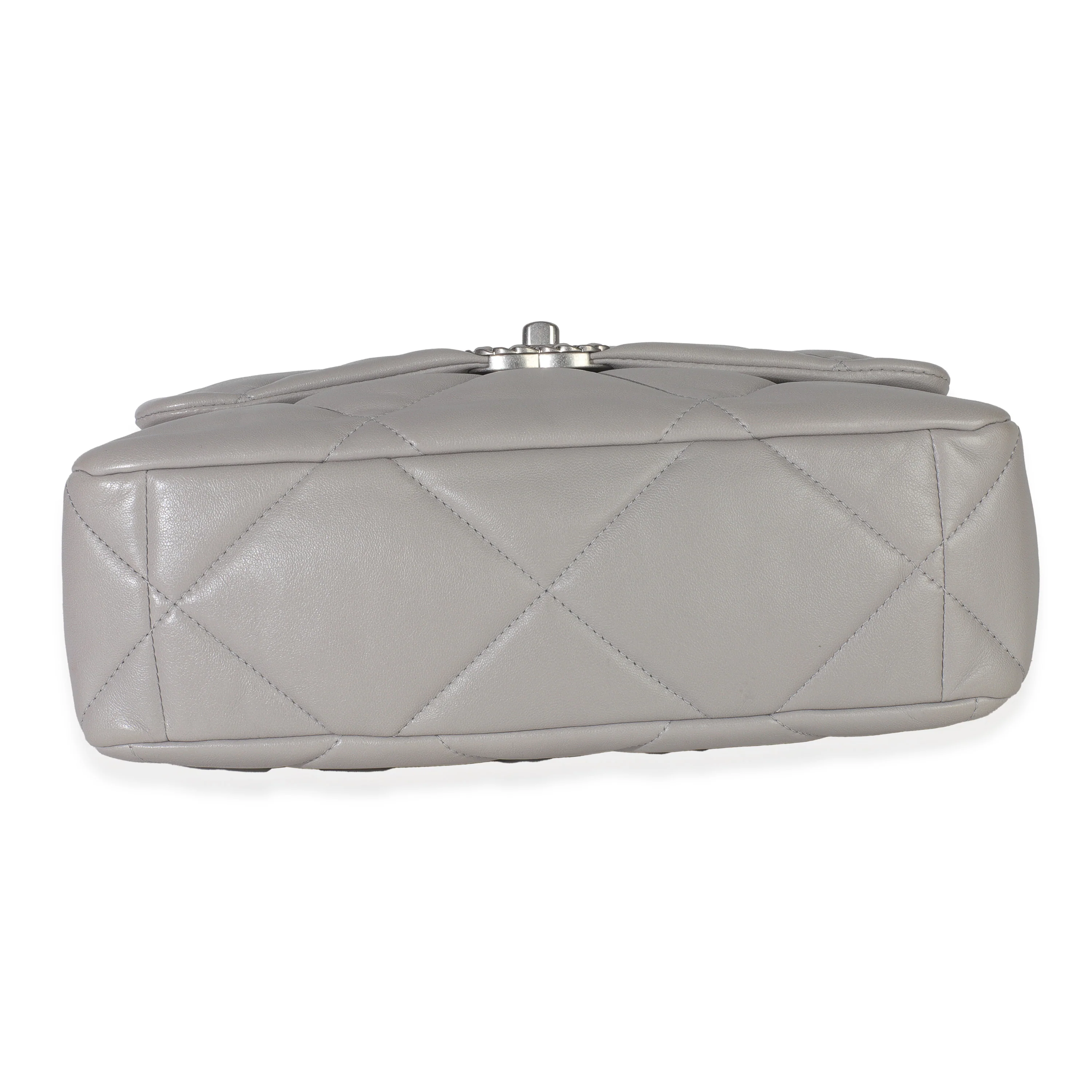 Grey Shiny Quilted Lambskin Large Chanel 19 Flap Bag - Image 6