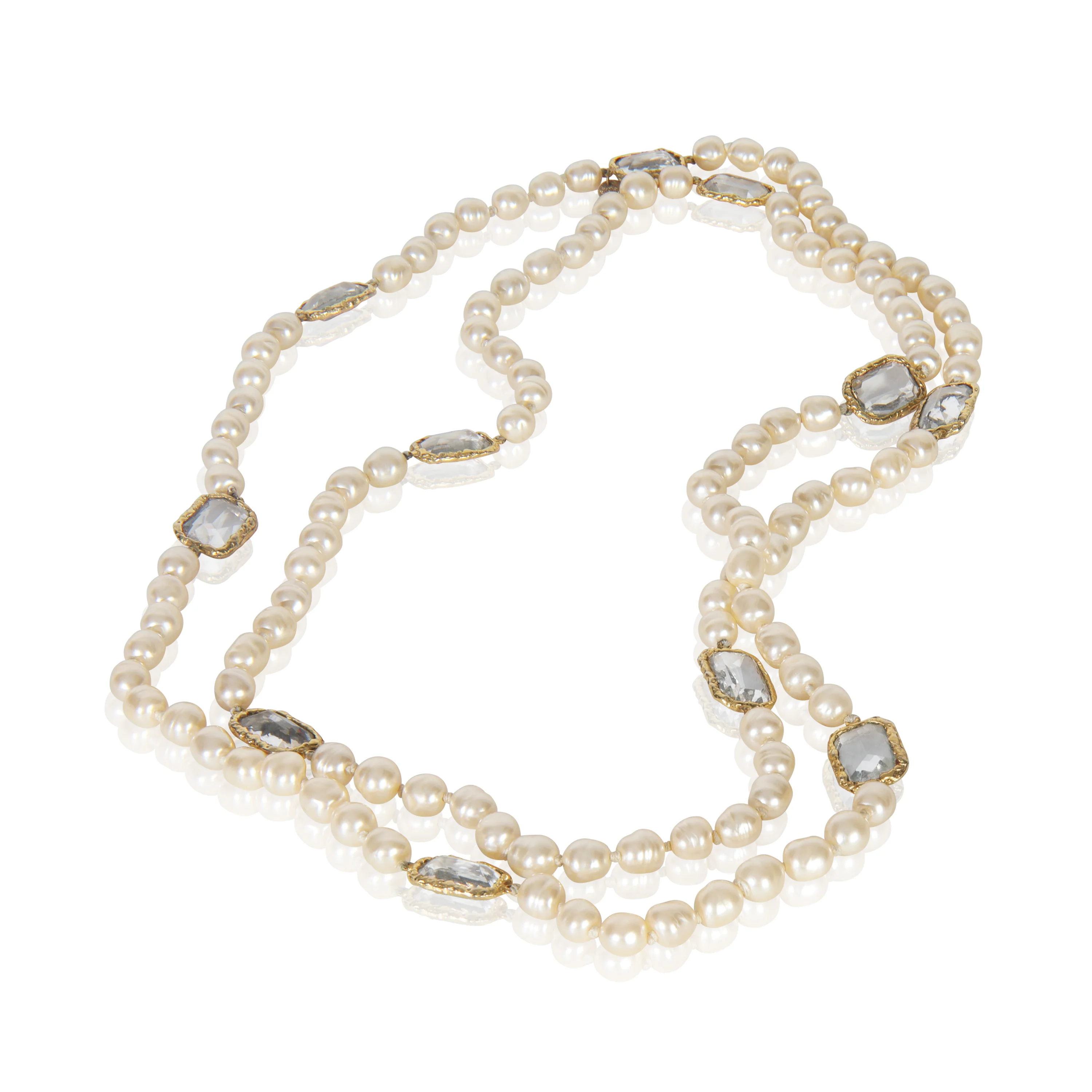 Gold-Plated Vintage 1981 Baroque Faux Pearl & Gripoix Necklace - Image 3