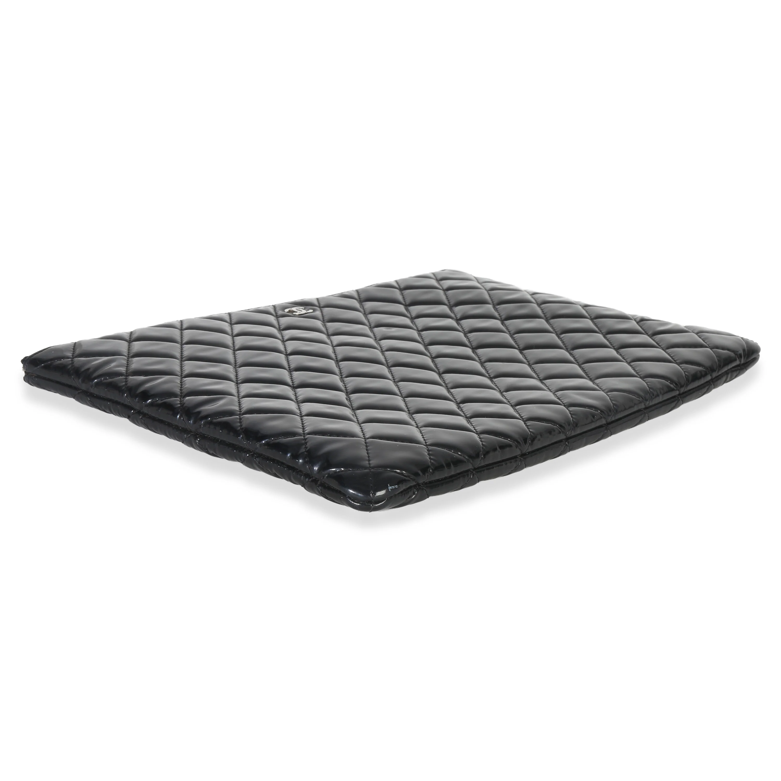 Black Quilted Patent Large Cosmetic O-Case - Image 8