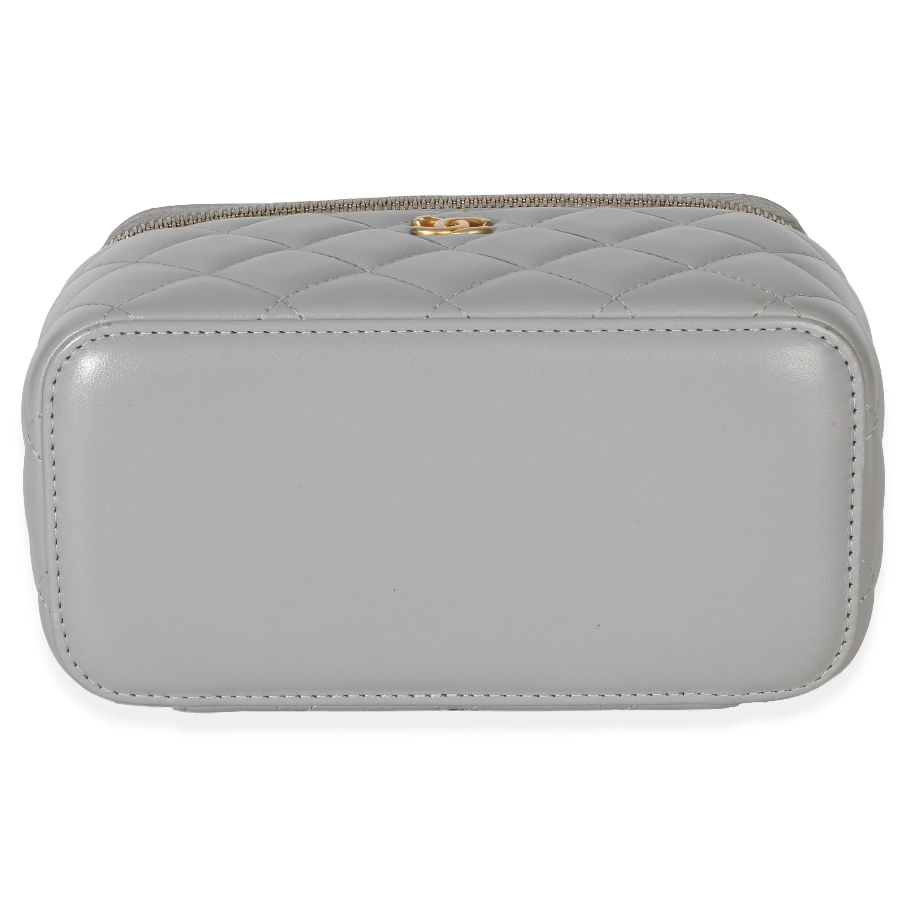 Grey Quilted Lambskin Small Pearl Crush Vanity Case - Image 5