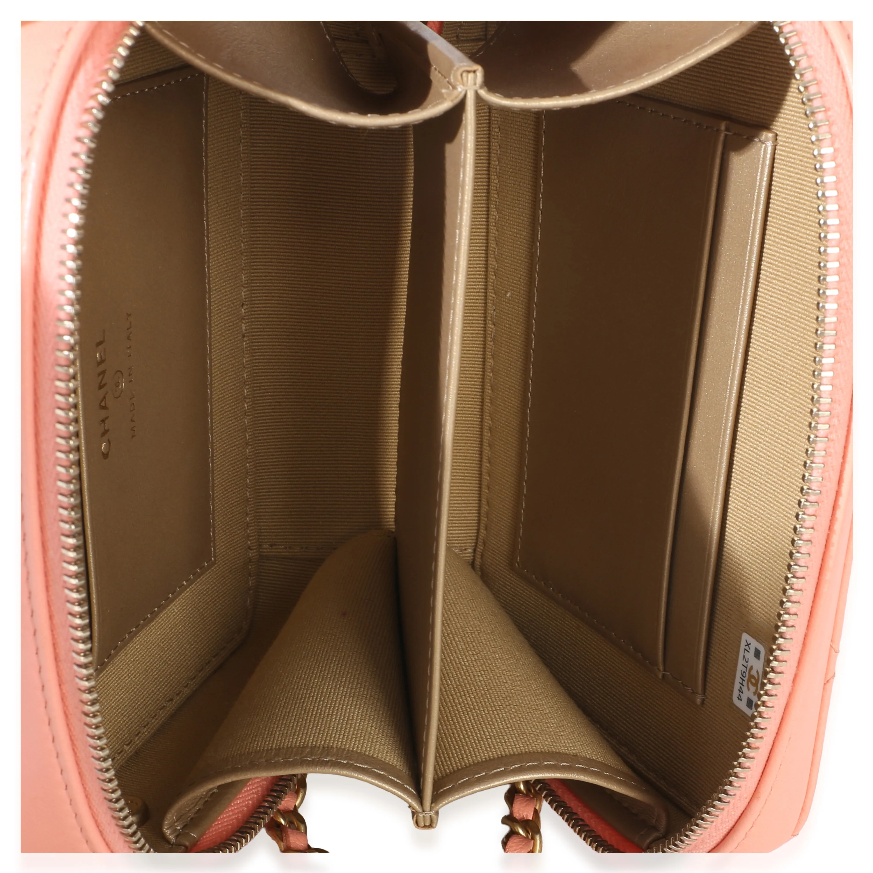 Coral Quilted Lambskin Pearl Crush Camera Vanity Case - Image 9