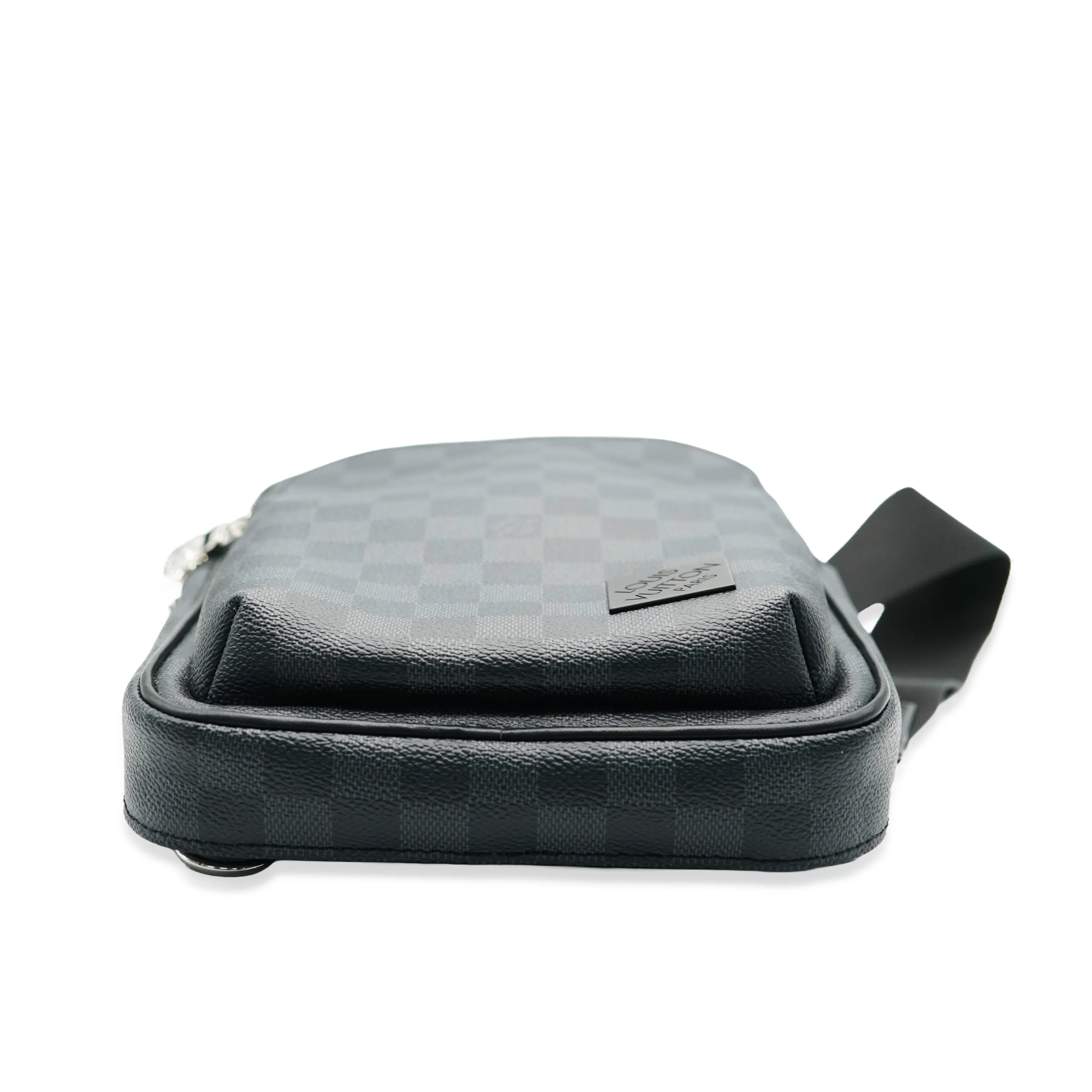 Louis Vuitton Damier Graphite Canvas Avenue Slingbag - Image 4