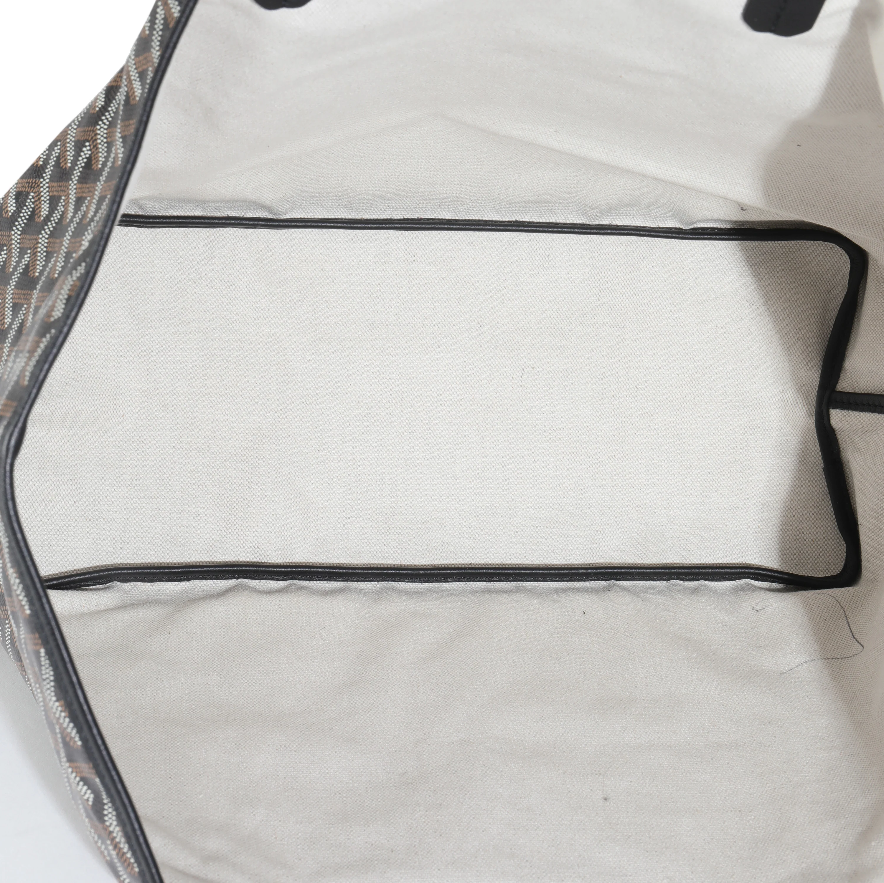 Black Goyardine Canvas Saint Louis PM - Image 8
