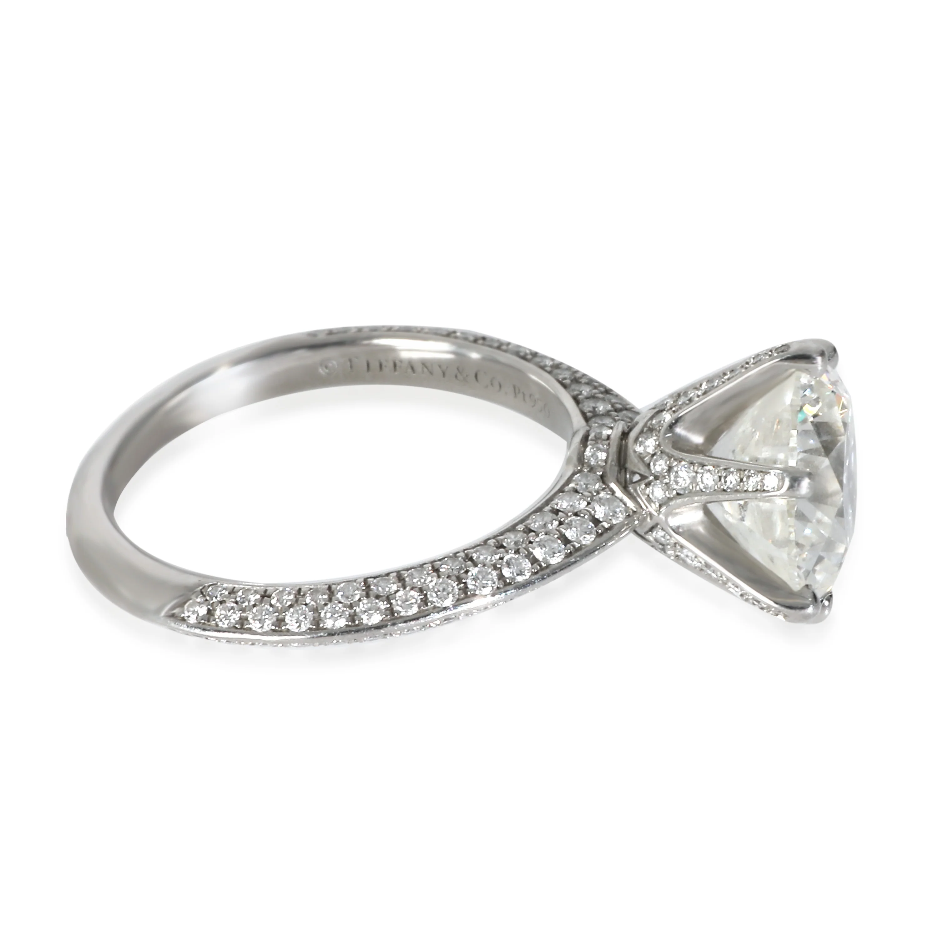 2.57 ct Round Brilliant Diamond Pave Solitaire Engagement Ring - Image 2